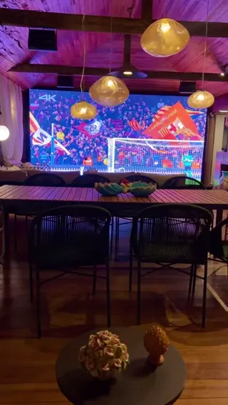 Painel de LED fixo de 220 polegadas em Barra Grande